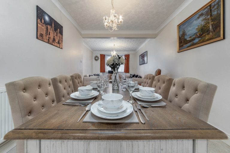 flourish-apartments-marlands-road-Ilford-living-room (5)